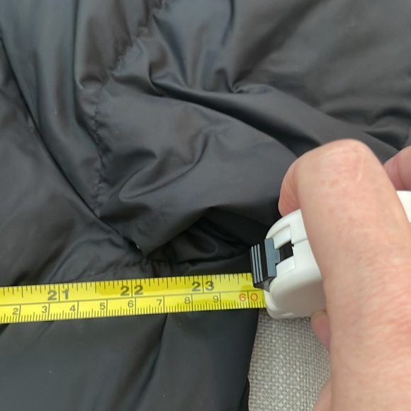 Athleta Black Puffer Jacket - Picture 4 of 5